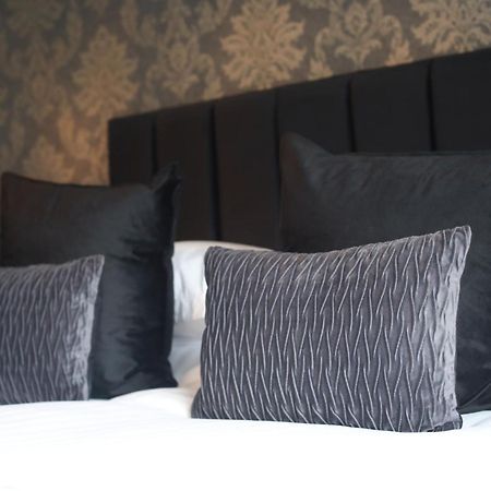 Oyo Glyn Valley Hotel Llansantffraid Llansantffraid Glyn Ceiriog Esterno foto