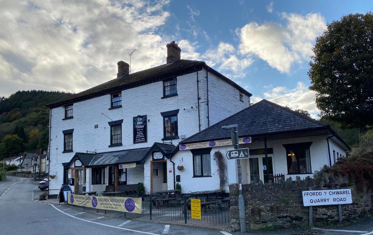 Oyo Glyn Valley Hotel Llansantffraid Llansantffraid Glyn Ceiriog Esterno foto