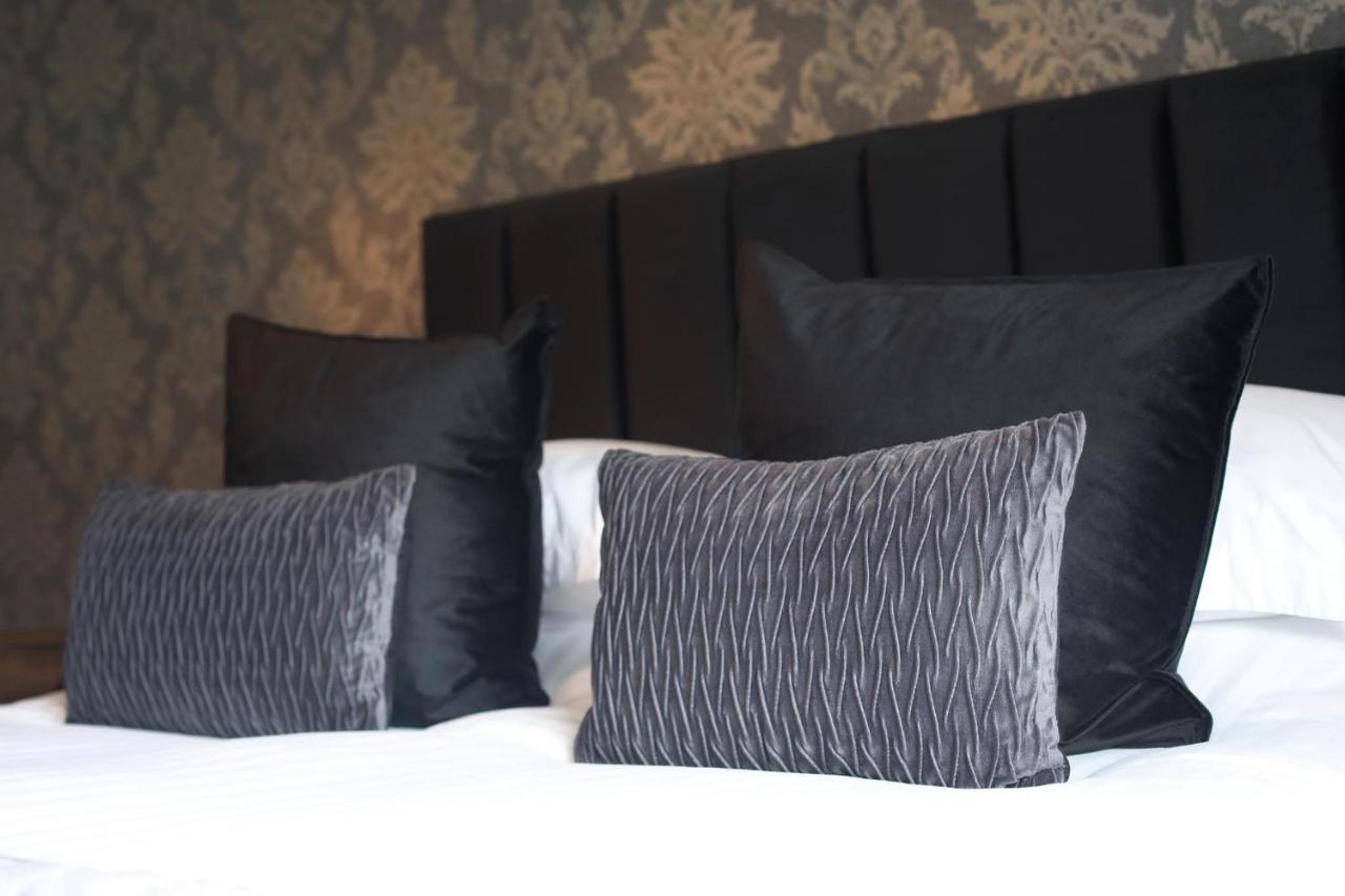 Oyo Glyn Valley Hotel Llansantffraid Llansantffraid Glyn Ceiriog Esterno foto